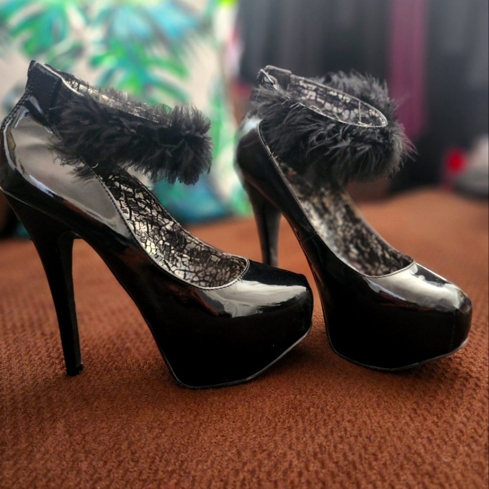 Size 8 platform heels